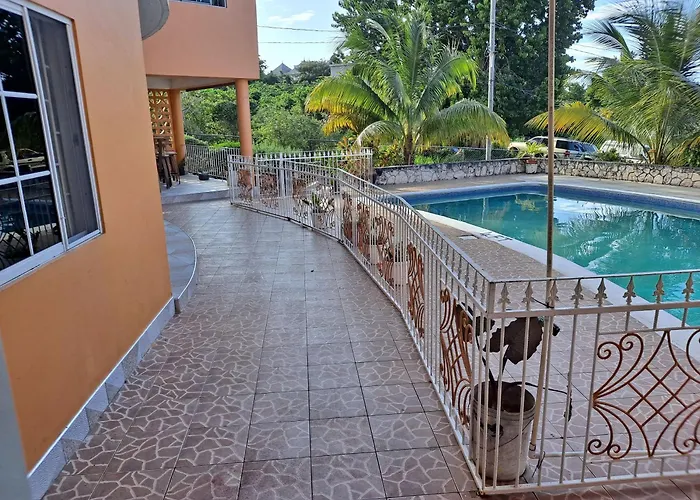 Chaudhry House * Montego Bay